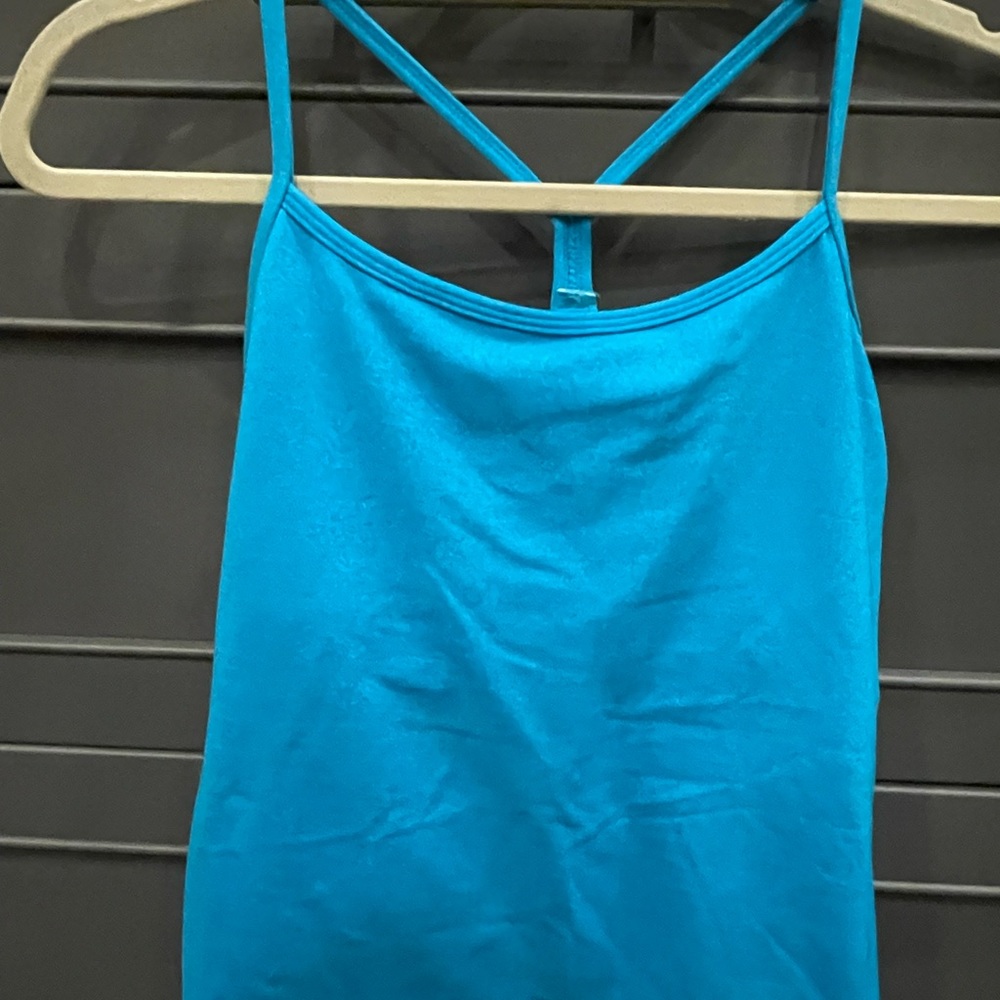 Lululemon Y tank
